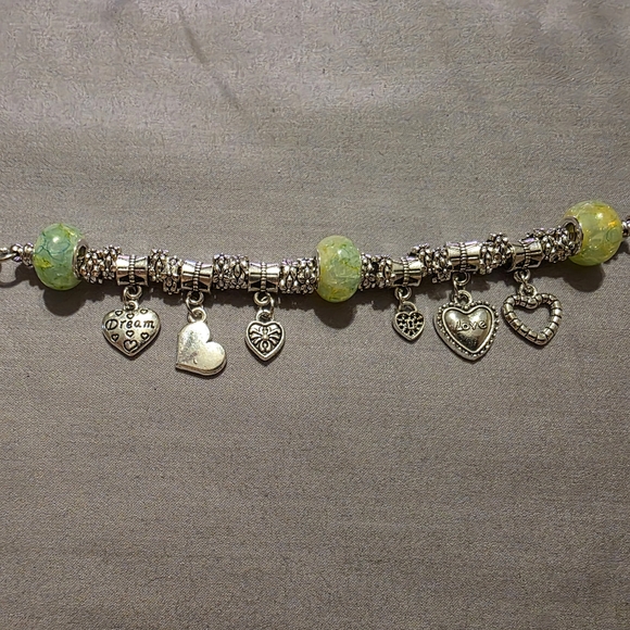 Heart Bracelet- Handcrafted NIP - Picture 4 of 5
